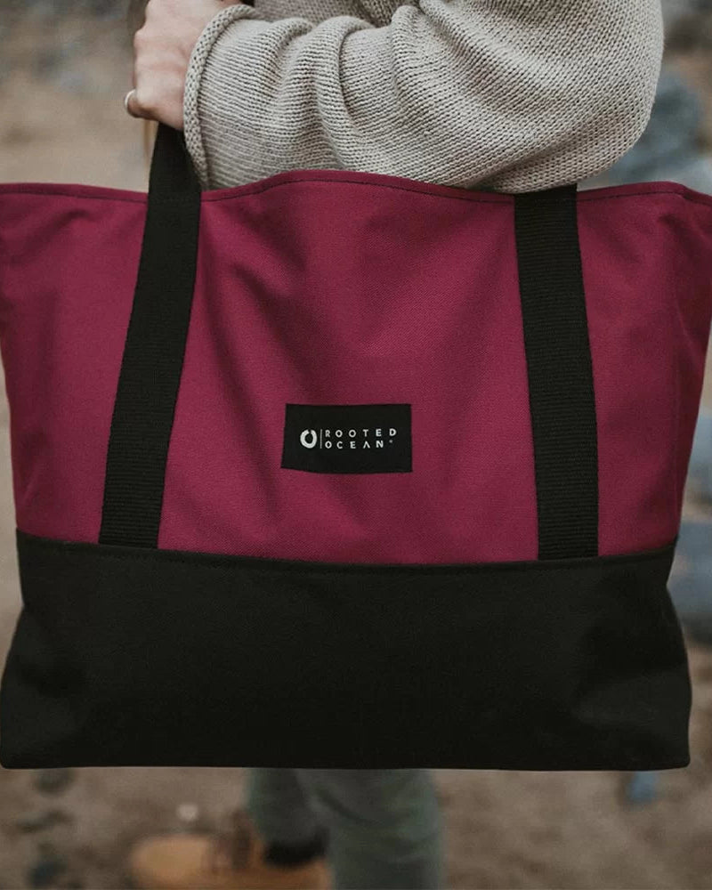 Cove Carryall Beach Bag